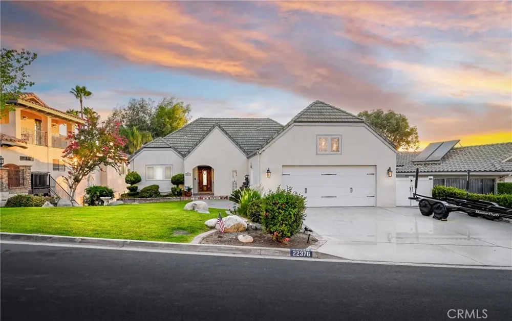 22376 W San Joaquin Canyon Lake, CA 92587