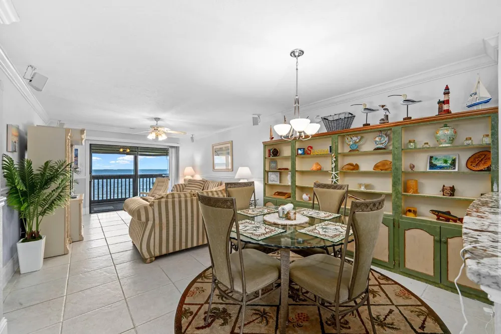 816 BAHIA DEL SOL DRIVE #23 Ruskin, FL 33570