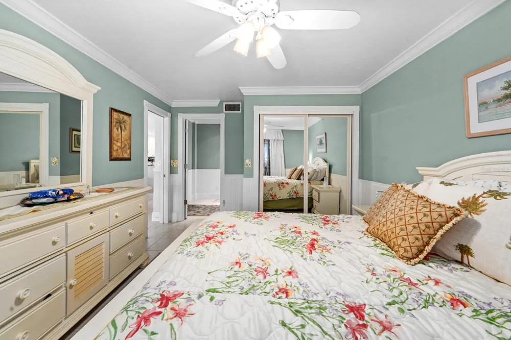 816 BAHIA DEL SOL DRIVE #23 Ruskin, FL 33570