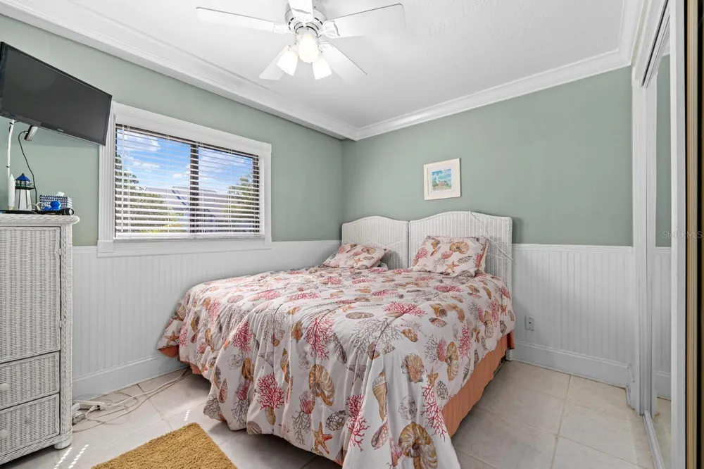 816 BAHIA DEL SOL DRIVE #23 Ruskin, FL 33570