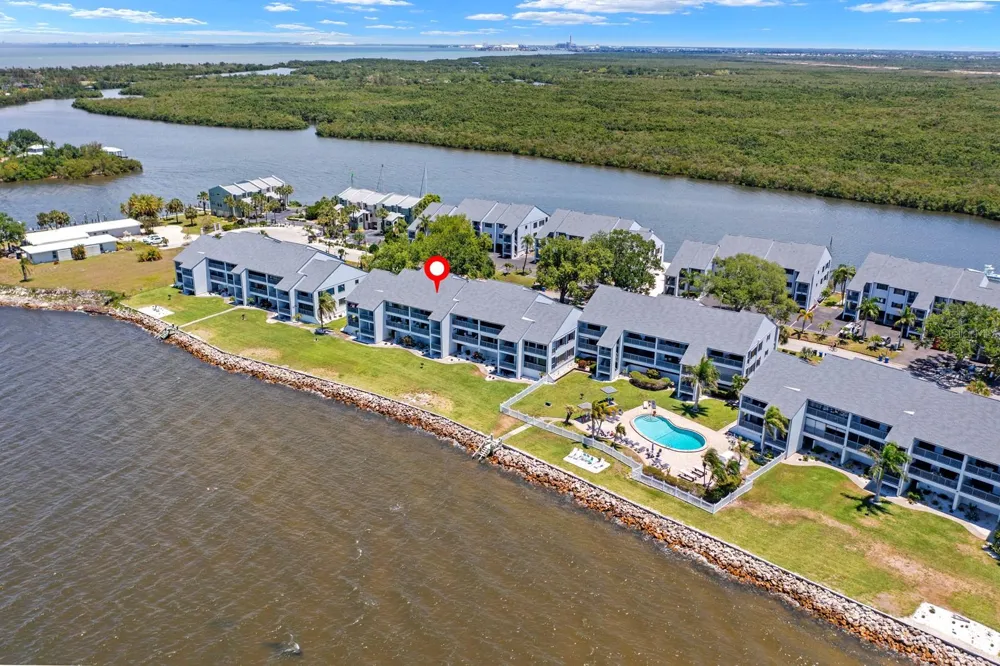 816 BAHIA DEL SOL DRIVE #23 Ruskin, FL 33570