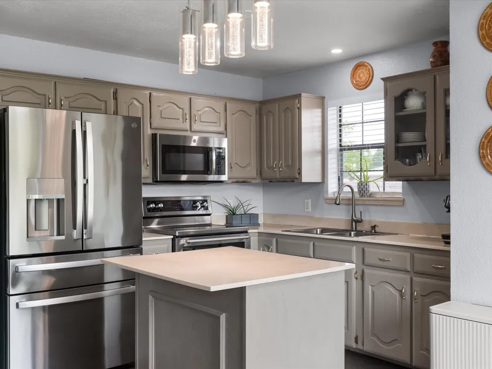 300 Rs County Road 3367 Emory, TX 75440