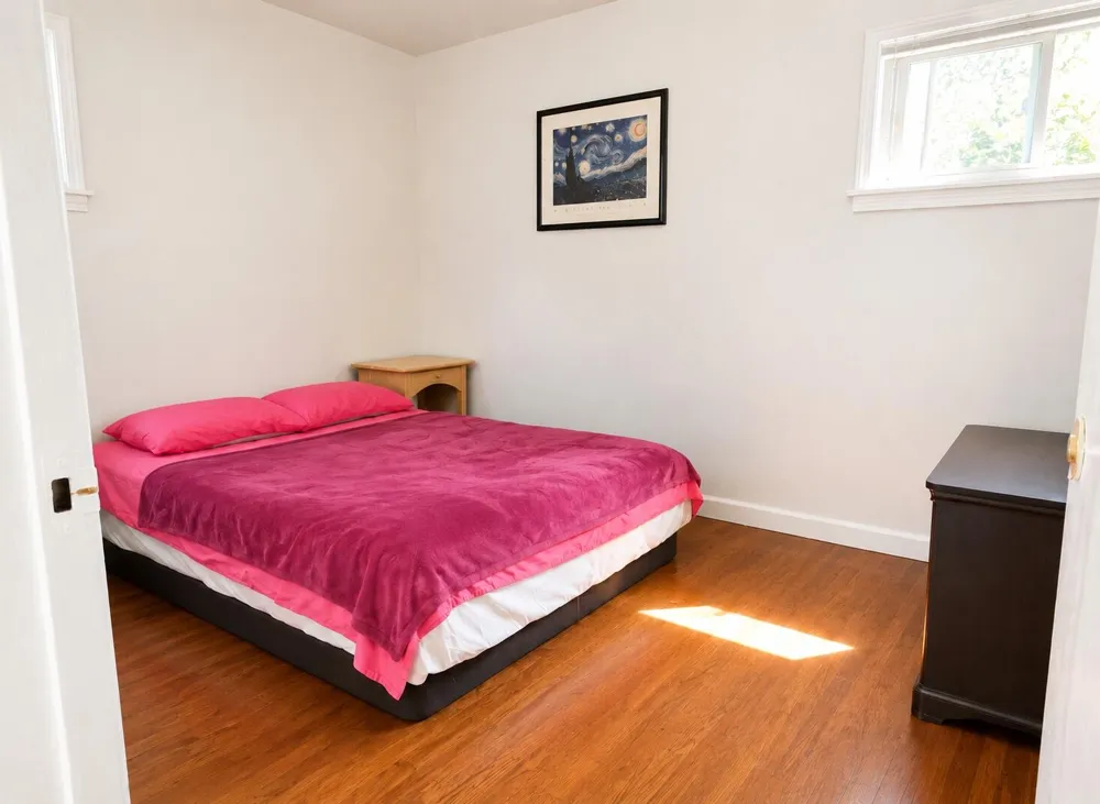 27392 Osmun Street Madison Heights City, MI 48071