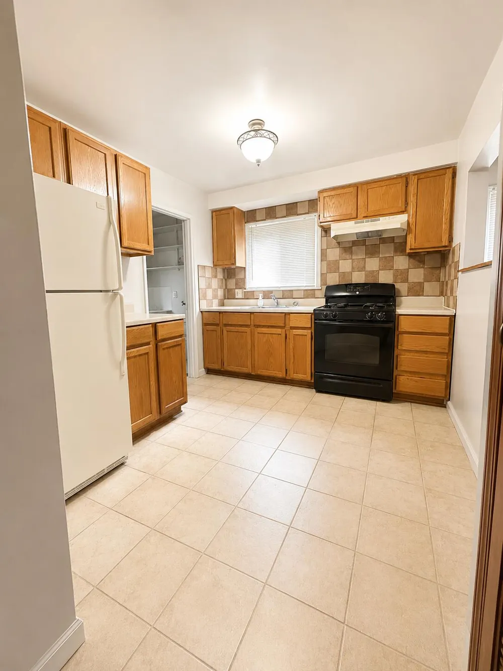27392 Osmun Street Madison Heights City, MI 48071
