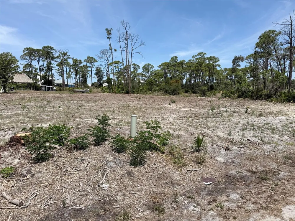1890 VIRGINIA AVENUE Englewood, FL 34223