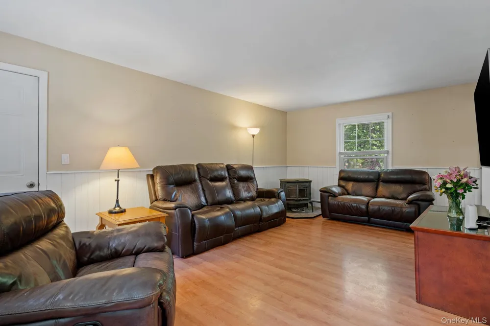 95 Pine Hill Road Highland Mills, NY 10930