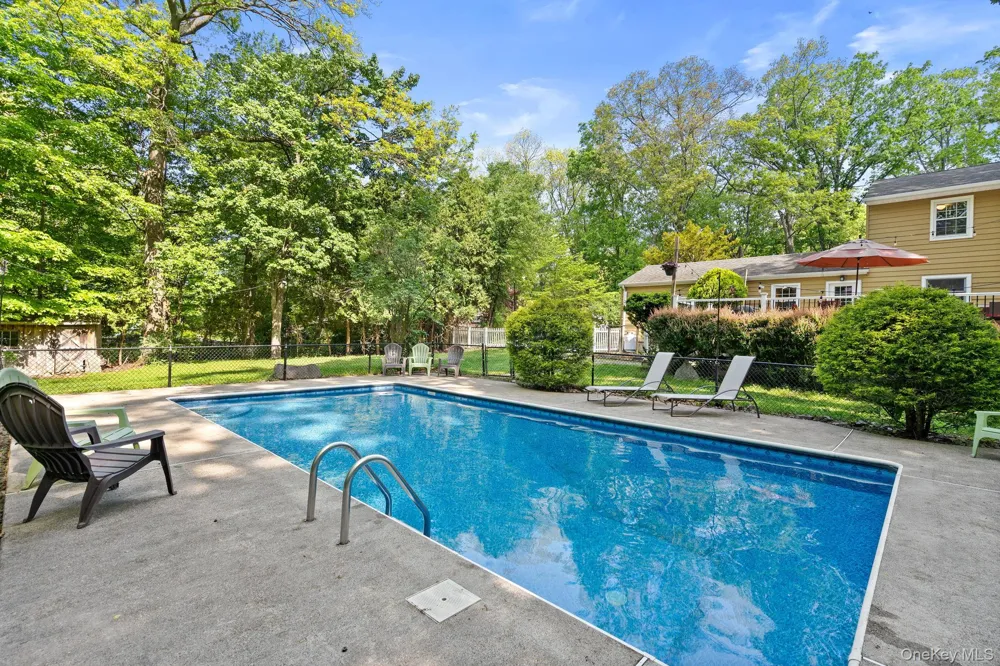 95 Pine Hill Road Highland Mills, NY 10930
