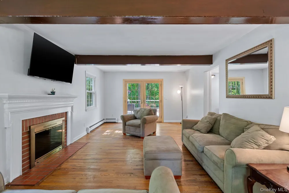 95 Pine Hill Road Highland Mills, NY 10930