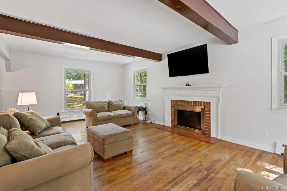 95 Pine Hill Road Highland Mills, NY 10930