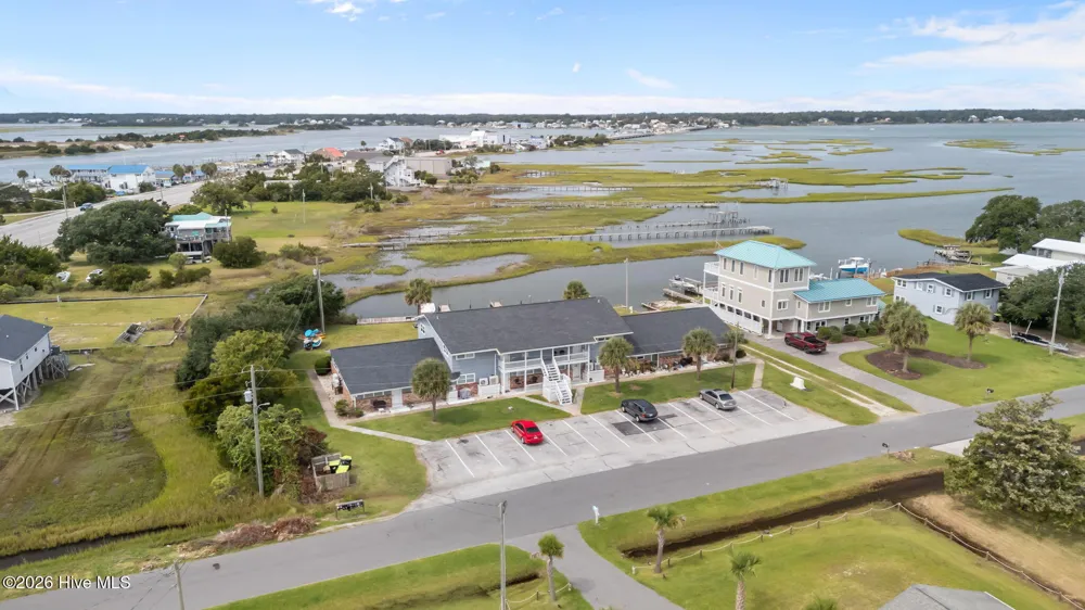 109 Cedar Lane #9 Cedar Point, NC 28584