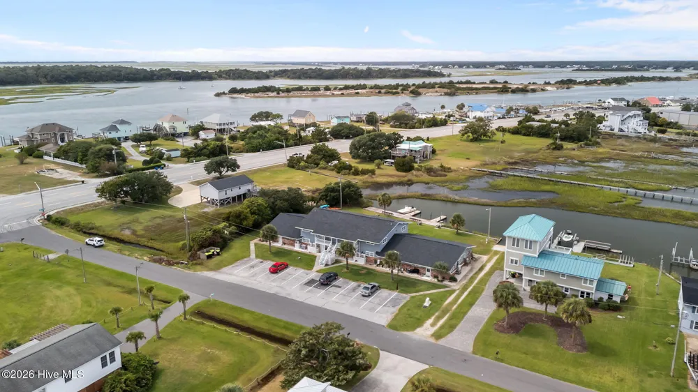 109 Cedar Lane #9 Cedar Point, NC 28584