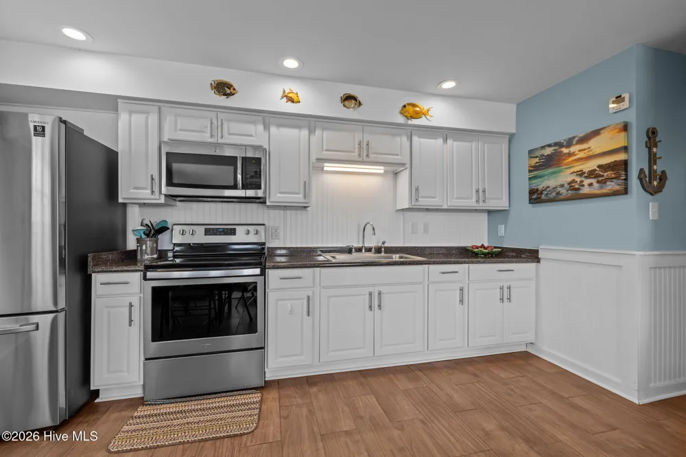109 Cedar Lane #9 Cedar Point, NC 28584