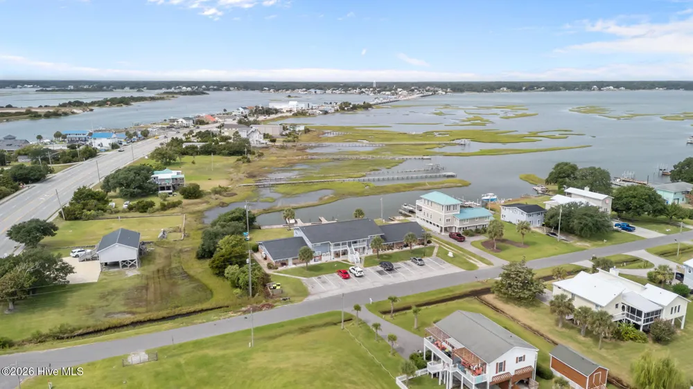 109 Cedar Lane #9 Cedar Point, NC 28584
