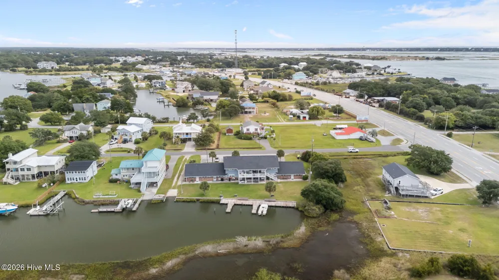 109 Cedar Lane #9 Cedar Point, NC 28584
