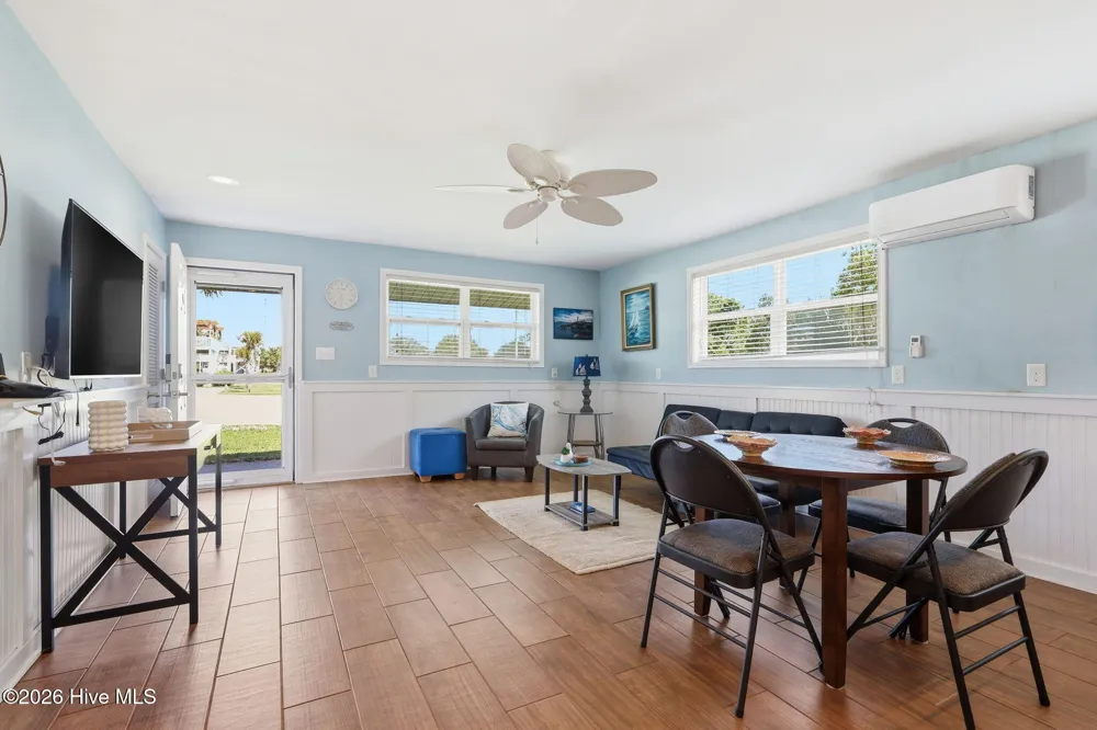 109 Cedar Lane #9 Cedar Point, NC 28584