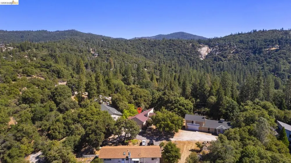21916 Phoenix Lake Sonora, CA 95370