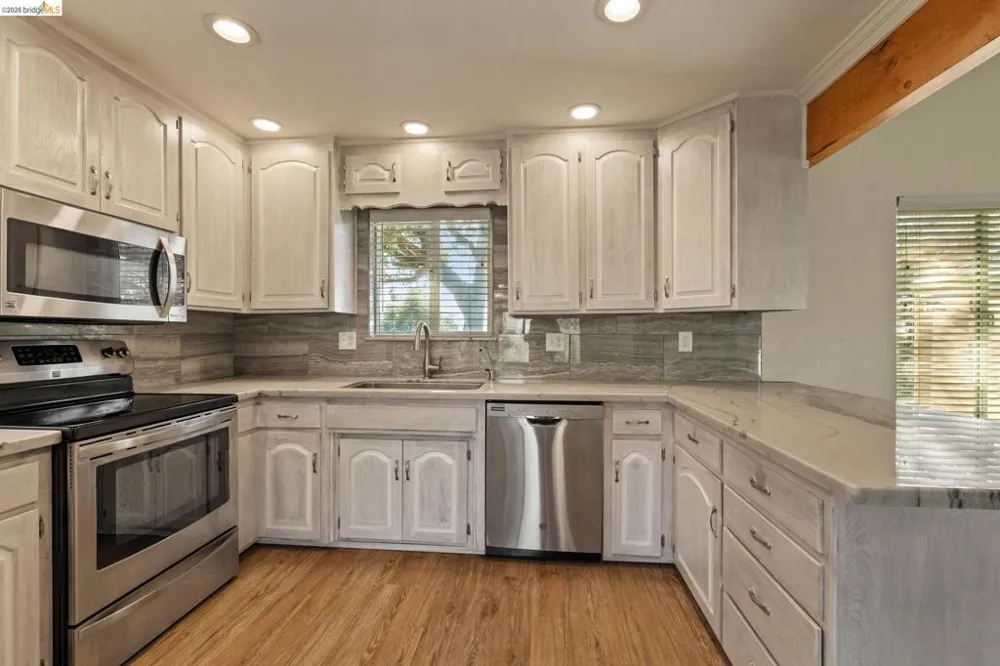 21916 Phoenix Lake Sonora, CA 95370
