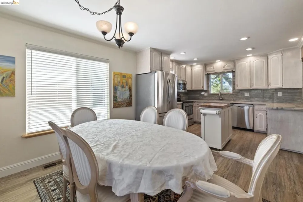 21916 Phoenix Lake Sonora, CA 95370