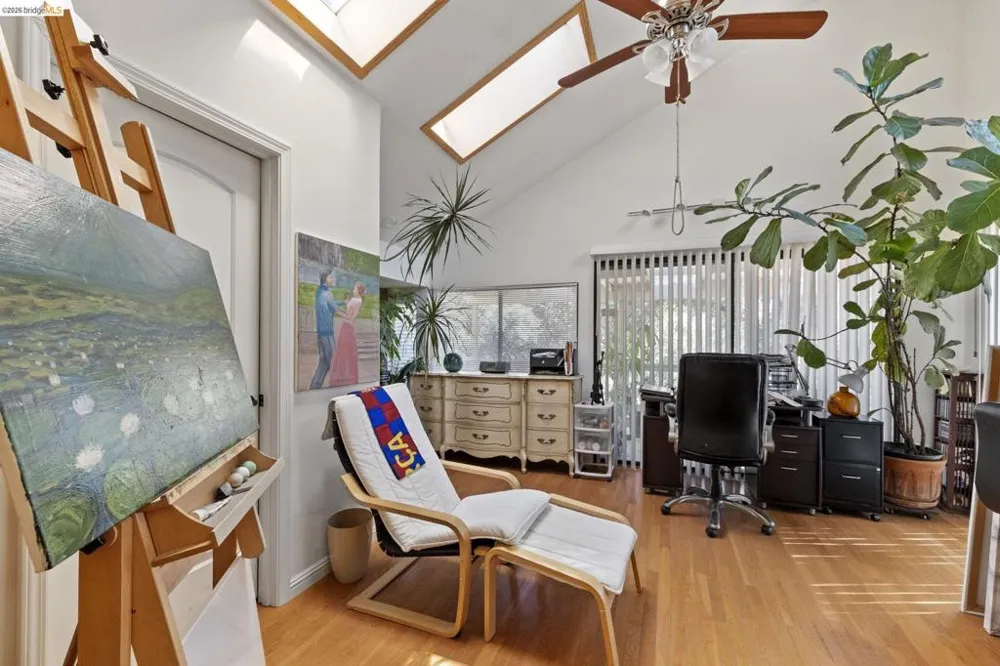 21916 Phoenix Lake Sonora, CA 95370