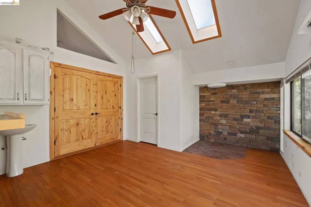 21916 Phoenix Lake Sonora, CA 95370