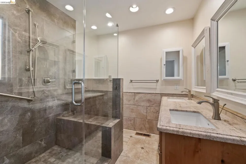 21916 Phoenix Lake Sonora, CA 95370