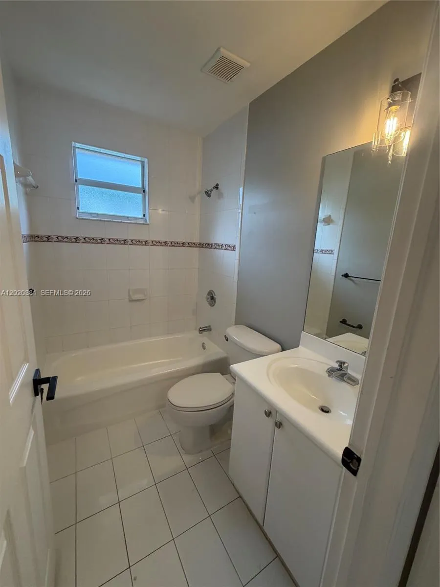 16940 SW 94th Ave #0 Palmetto Bay, FL 33157