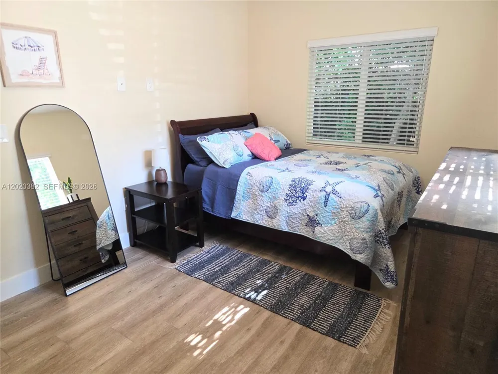 11 Pompano Ave #11 Key Largo, FL 33037
