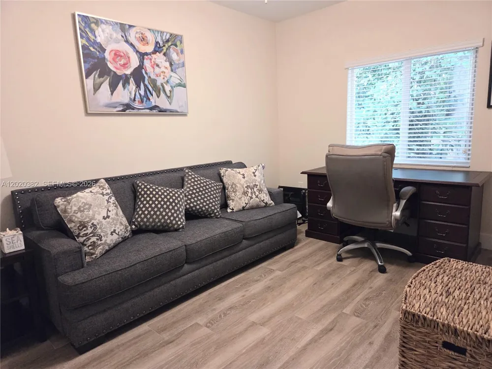 11 Pompano Ave #11 Key Largo, FL 33037