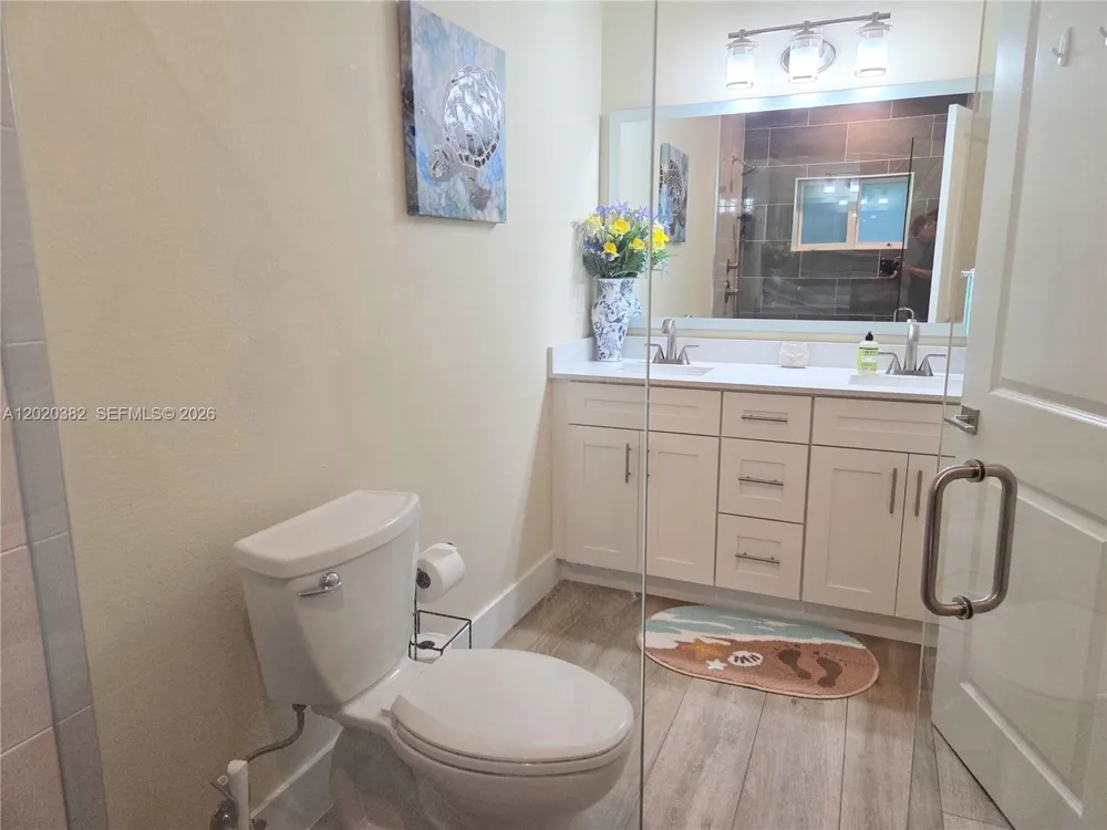 11 Pompano Ave #11 Key Largo, FL 33037