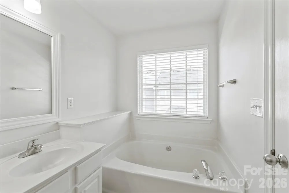 1707 Kashmir White Lane Fort Mill, SC 29708