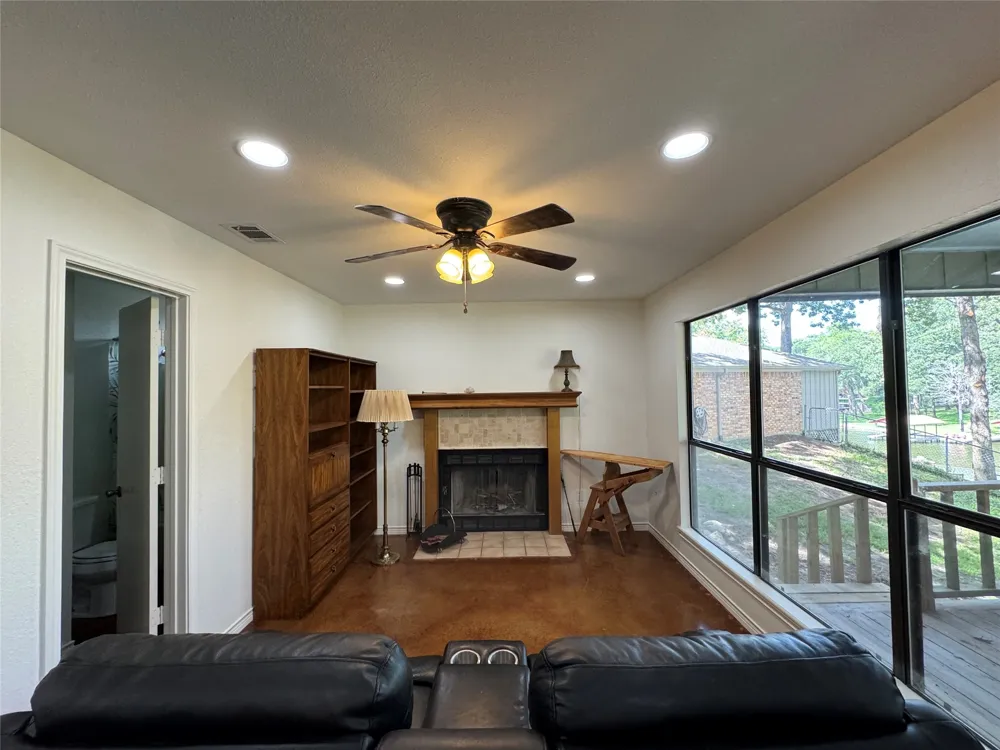 5320 Loma Vista Malakoff, TX 75148