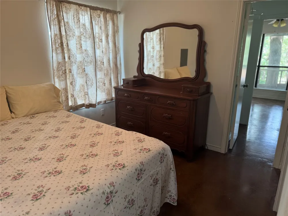 5320 Loma Vista Malakoff, TX 75148