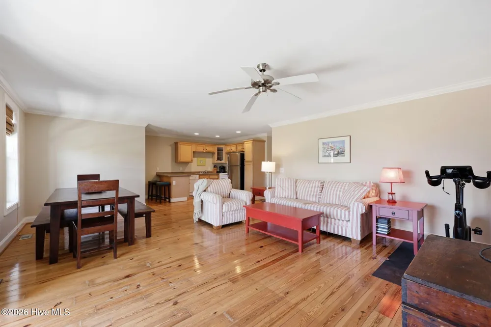 112 Robin Avenue #B Atlantic Beach, NC 28512
