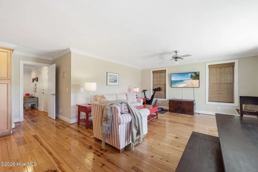 112 Robin Avenue #B Atlantic Beach, NC 28512