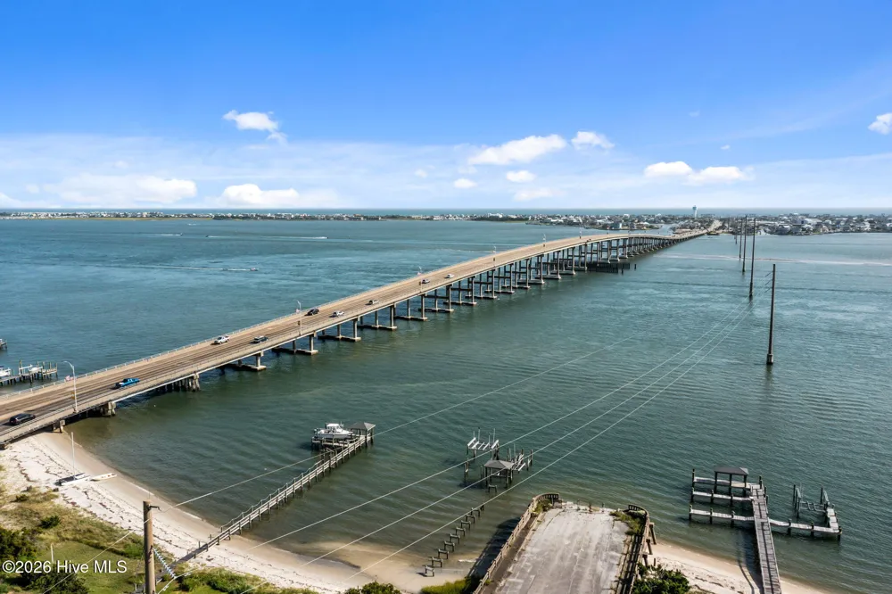 112 Robin Avenue #B Atlantic Beach, NC 28512