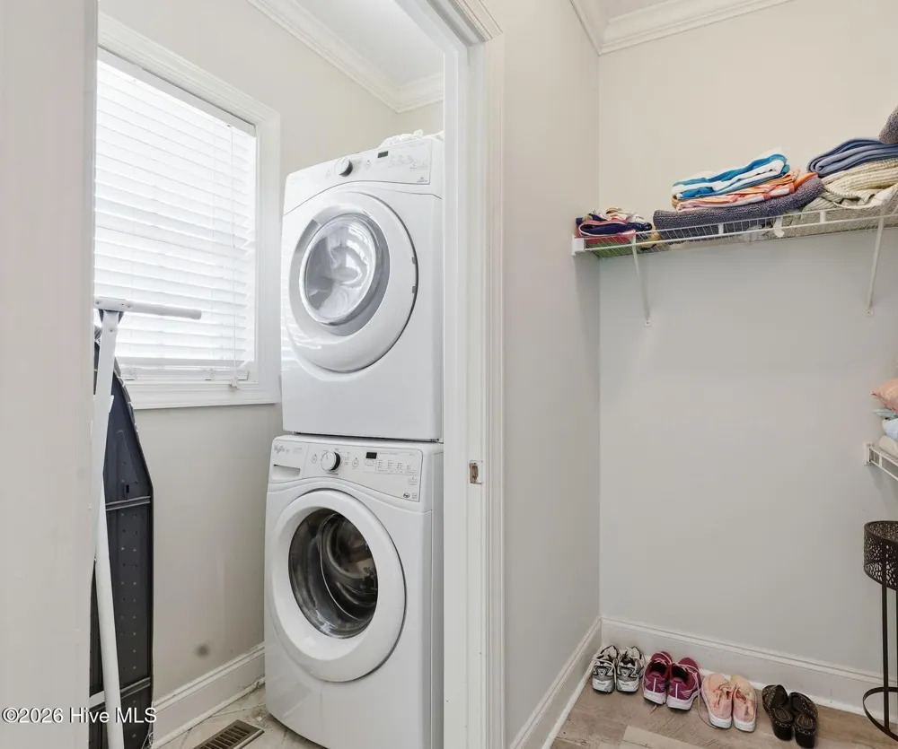 112 Robin Avenue #B Atlantic Beach, NC 28512
