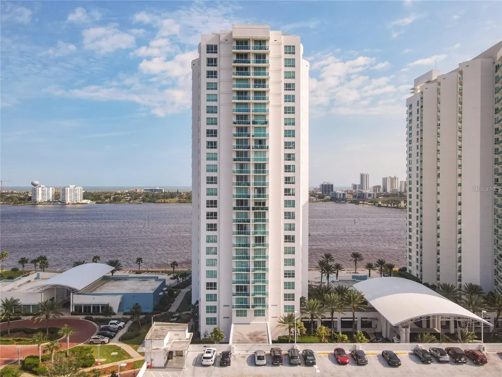 241 RIVERSIDE DRIVE #1809 Daytona Beach, FL 32117