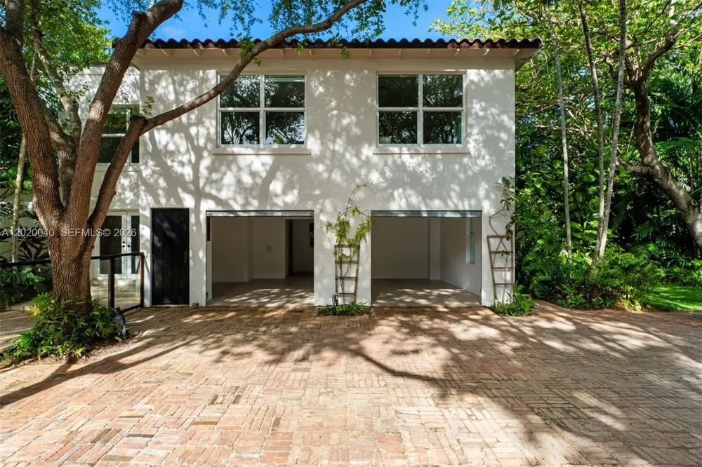 5812 Alton Rd Miami Beach, FL 33140