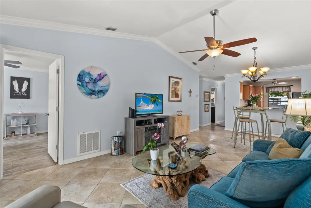 2723 60TH AVENUE DRIVE W #2723 Bradenton, FL 34207