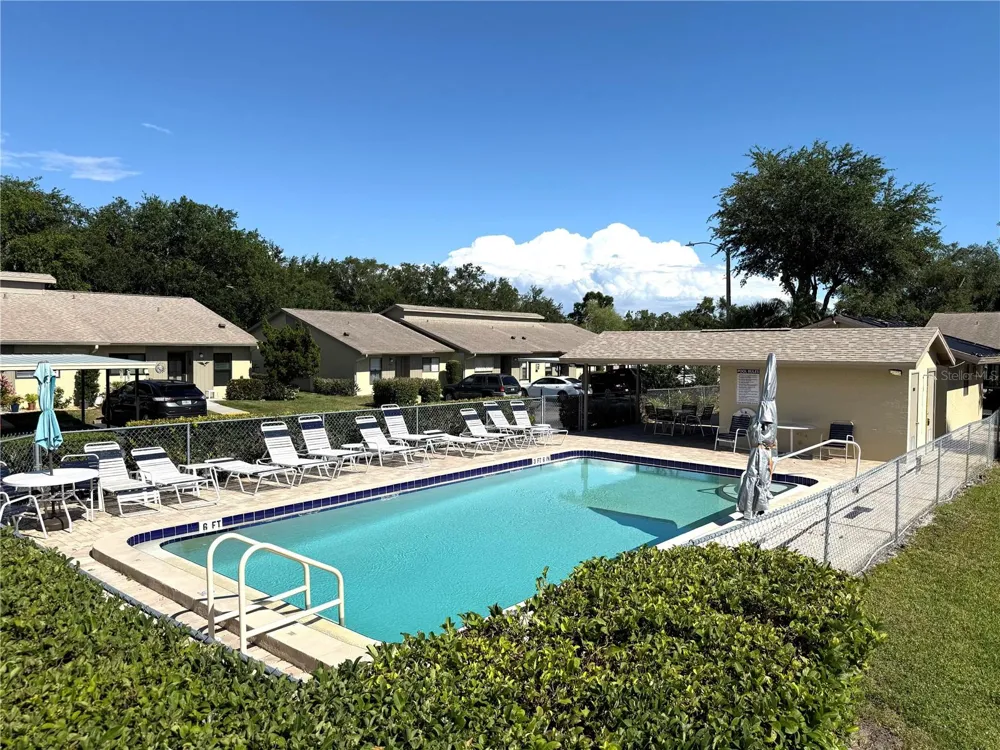 2723 60TH AVENUE DRIVE W #2723 Bradenton, FL 34207