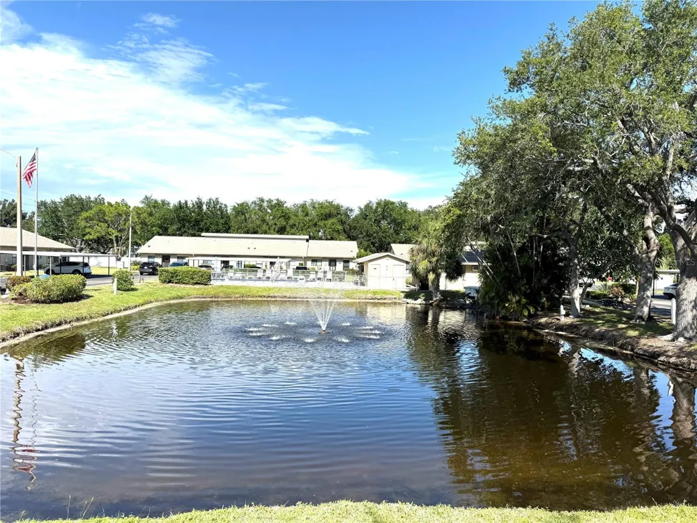 2723 60TH AVENUE DRIVE W #2723 Bradenton, FL 34207