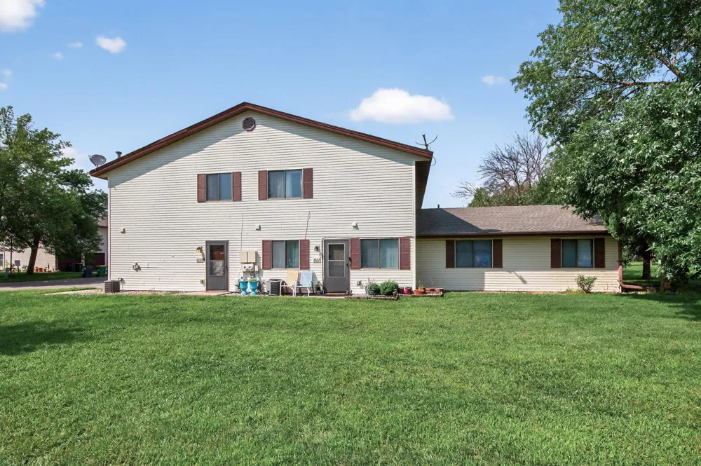 6600 84th Court Brooklyn Park, MN 55445