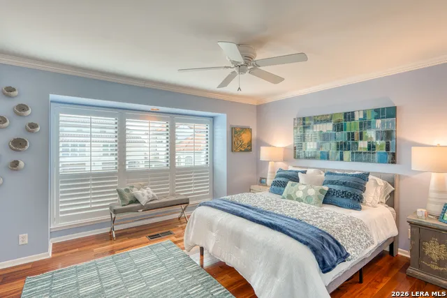 528 LIGHTHOUSE DR  # 6 #6 Unit 6 Horseshoe Bay, TX 78657