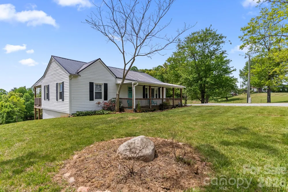 4532 NC Hwy 18 Sparta, NC 28675