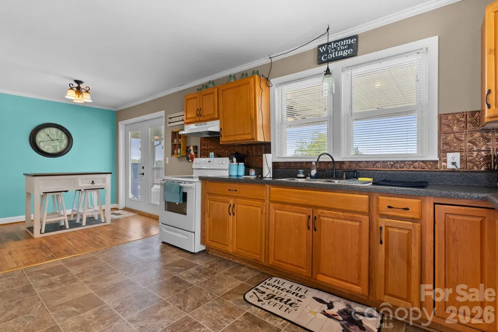 4532 NC Hwy 18 Sparta, NC 28675