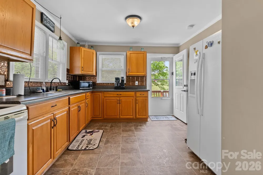 4532 NC Hwy 18 Sparta, NC 28675