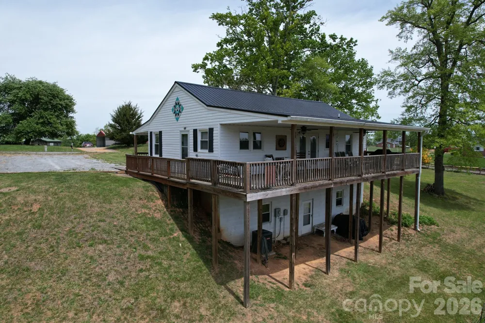 4532 NC Hwy 18 Sparta, NC 28675