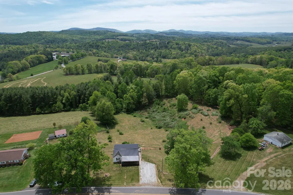 4532 NC Hwy 18 Sparta, NC 28675