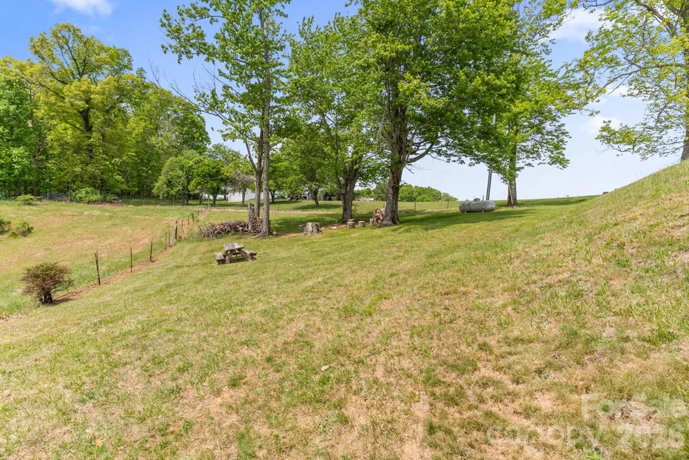 4532 NC Hwy 18 Sparta, NC 28675