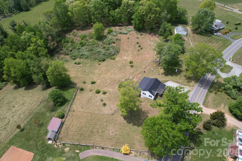 4532 NC Hwy 18 Sparta, NC 28675